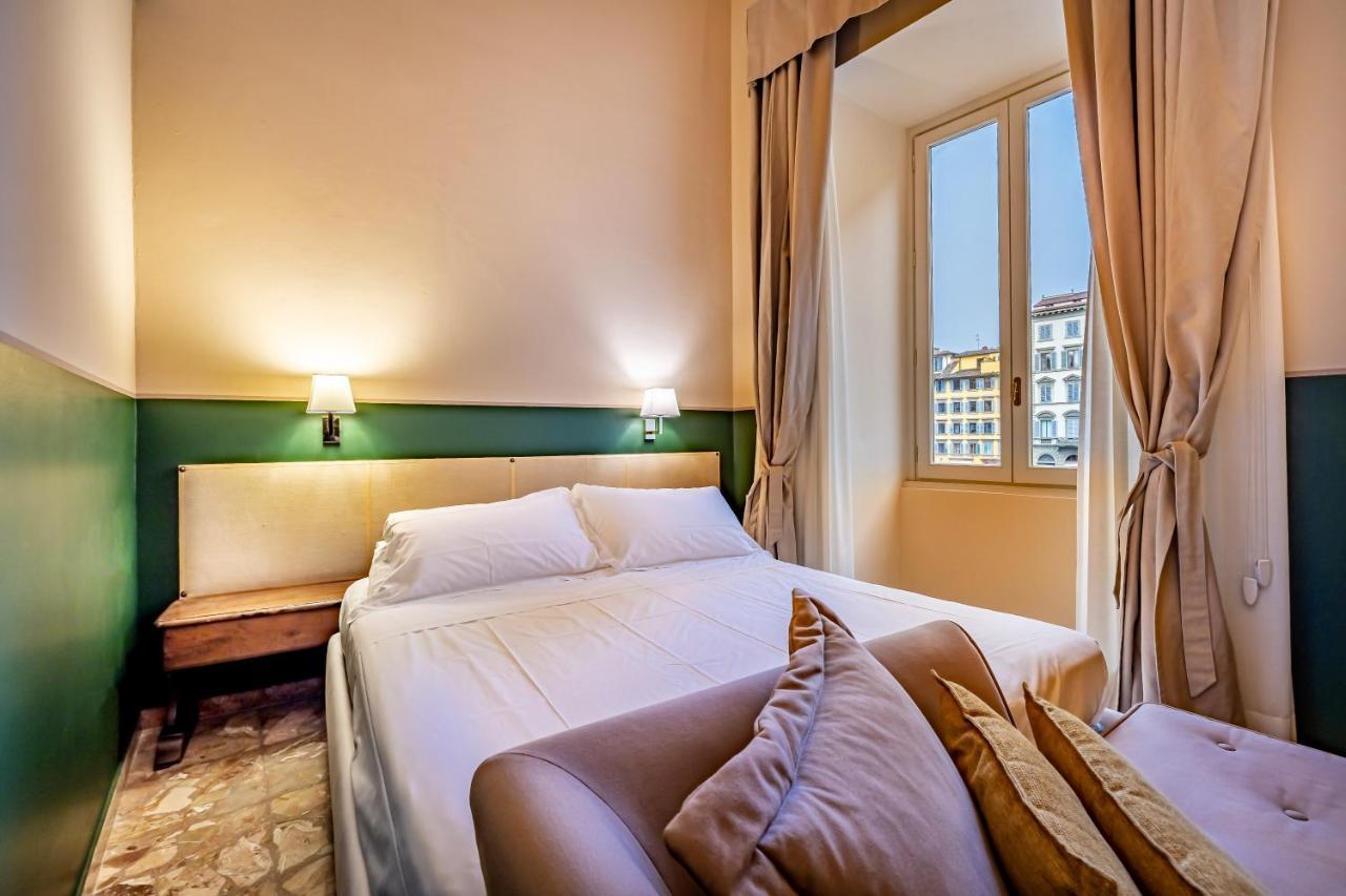 Luxury Bed And Breakfast Cerretani Palace Florenz Exterior foto