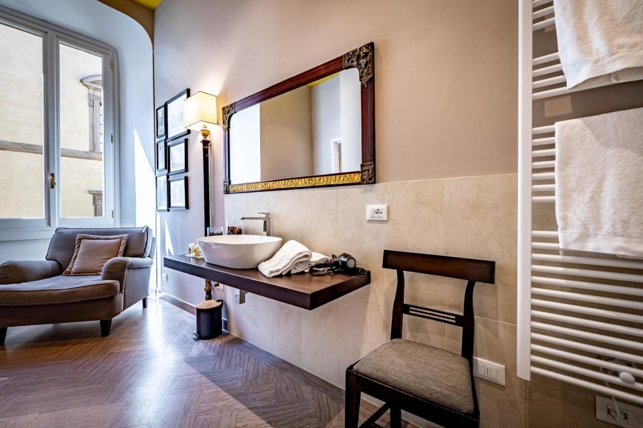 Luxury Bed And Breakfast Cerretani Palace Florenz Exterior foto